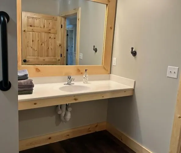 Wildlife Prairie Park Lodge Hanna City