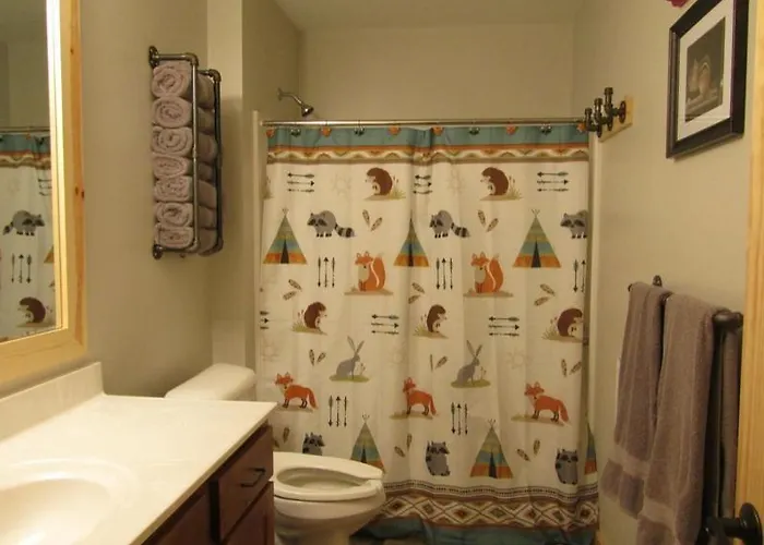 Wildlife Prairie Park Lodge *