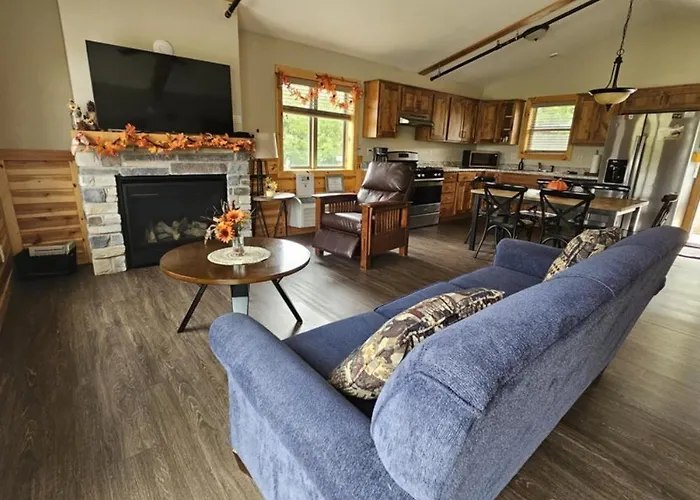Wildlife Prairie Park Lodge *